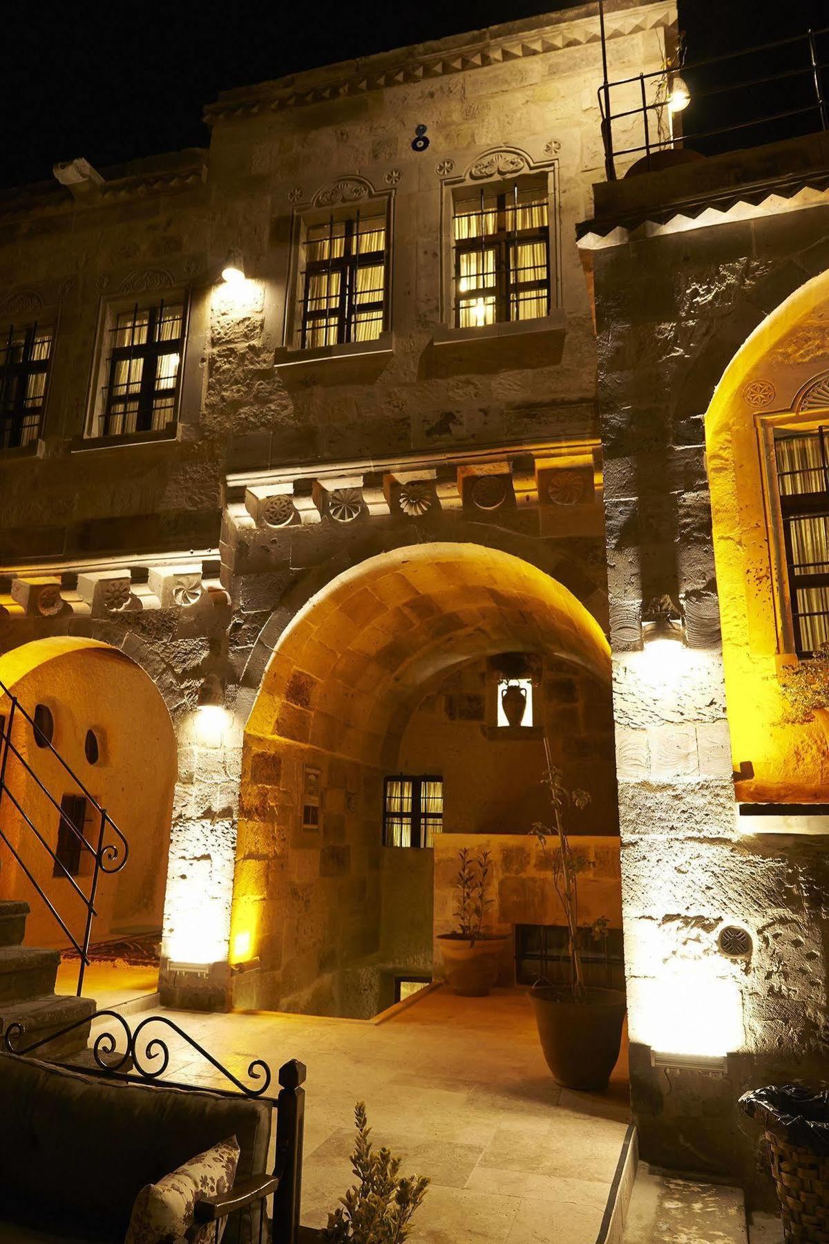 King Cave Hotel By Traveller'S Göreme Exterior photo